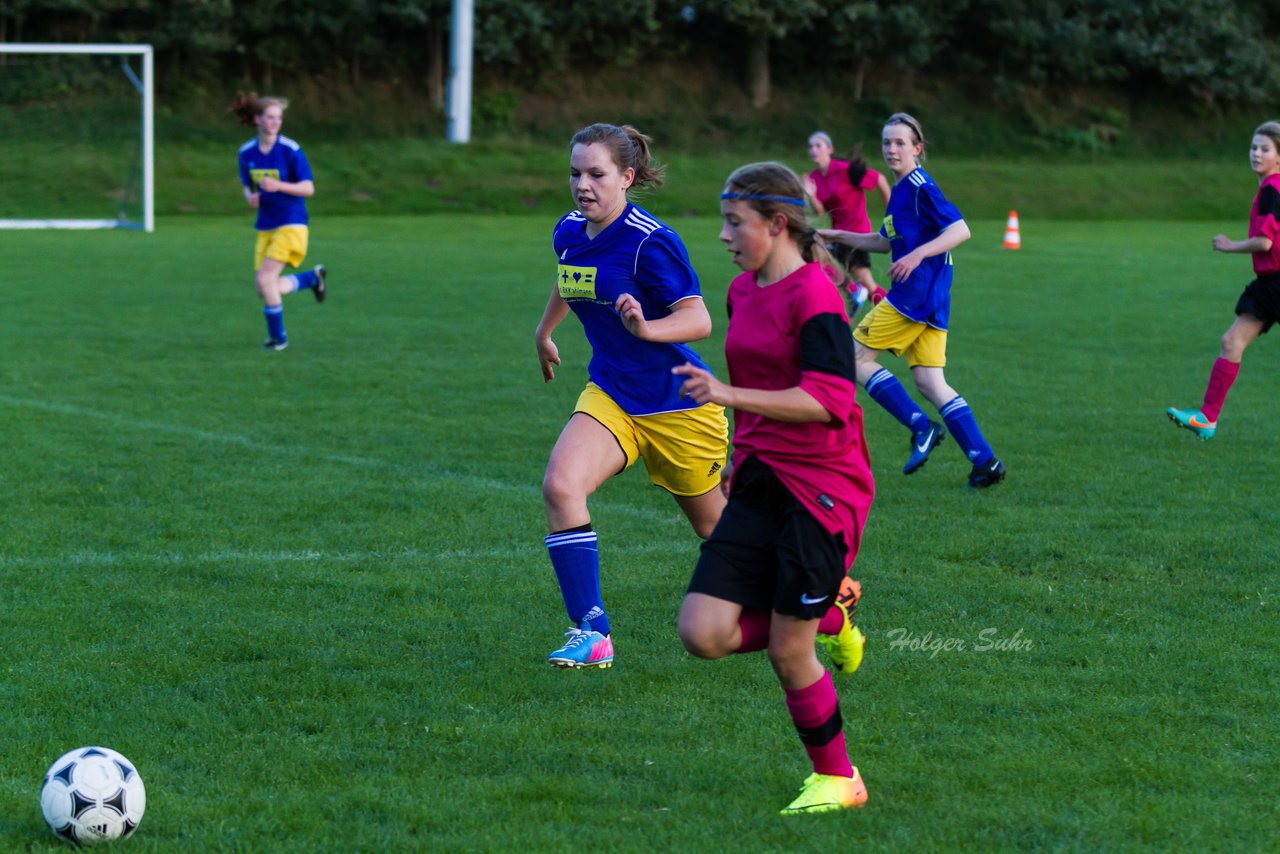 Bild 134 - B-Juniorinnen TSV Gnutz o.W. - SV Wahlstedt : Ergebnis: 1:1